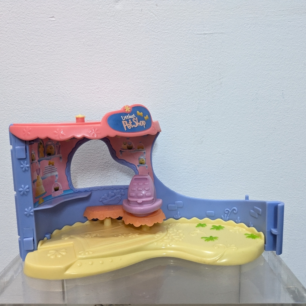Littlest Pet Shop 2006 LPS Pet Bakery And Cash Register